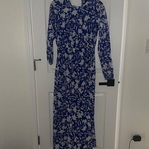 Trendyol Blue and White Floral Long Sleeve Dress